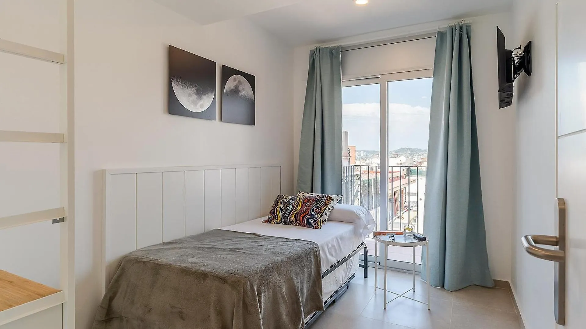 4238 - Ab Duplex Santa Coloma III Διαμέρισμα Βαρκελώνη 0*,